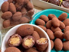 -Laderach 莱德拉(上海环贸iapm店)