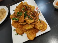 -范二妹独特烧烤夜宵城(宜宾总店)