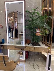 -Meng Lang 梦郎白金店