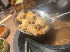 -蘑界·野生菌火锅(深业上城店)