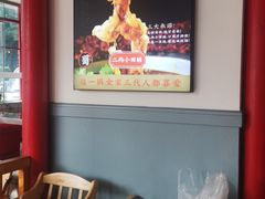 用餐区-蛙一刀·麻椒鱼火锅(金仙桥店)