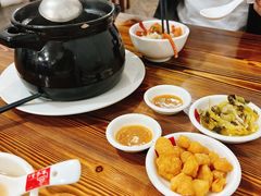 -皮蛋弟砂锅店(总店)