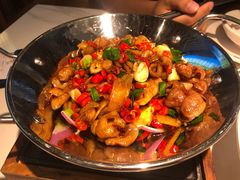 干锅肥肠-新辣宴·湖南家常菜·商务聚餐(中粮创芯店)