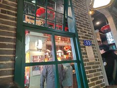 -东口码头·烧鸽子·鱼头泡饼·地方菜(金鹰悦城店)