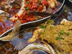 -阿瓦山寨·湘菜现炒·剁椒鱼头王(咸阳总店)