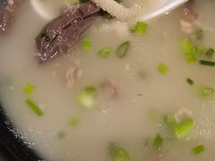 来碗羊杂汤-老班长手工灌汤包老店(东山店)