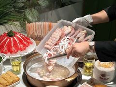 -烹然四季椰子鸡火锅(姚家园万象汇店)