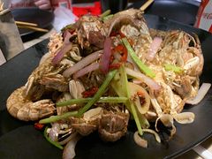 -沪小胖小龙虾(淮海中路旗舰店)