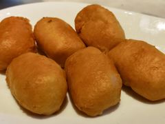 脆皮炸鲜奶-誉八仙茶室酒楼(新天地店)