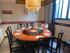 -魏铭鱼头捞饭(晋阳路店)