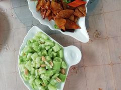 -红姐东北菜私房菜铁锅炖饺子馆(中街店)