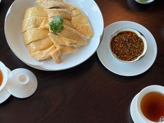 湛江沙姜靓鸡（半只）-广州柏悦酒店·悦景轩·粤菜餐厅