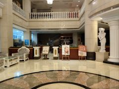 -维也纳酒店(深圳国际会展中心沙井上南店)