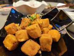 黑松露脆皮豆腐粒-桂满陇·杭州小馆(巴黎春天浦建店)