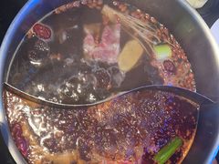 -唯爱KTV聚会餐厅(仙林东城汇店)