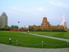 -大连人民广场