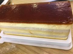 -华荣西饼(列东店)