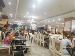 大堂-热火朝天自助火锅(车城大道西门店)