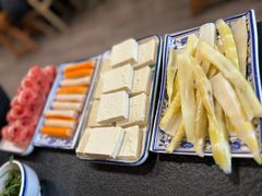 -灶知轩湘西石锅鱼(万佳广场店)