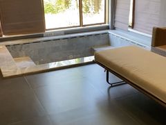 -大连金石滩绿发温泉假日酒店