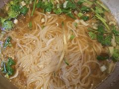 -小国抻面大烧烤馆