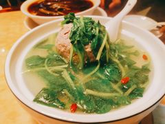 狮子头-新天厨酒家(二分店)