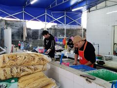 -章记正宗南岗鱼蛋火锅