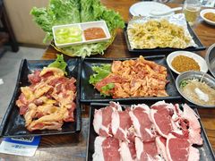 -韩风烤牛肉冷面店