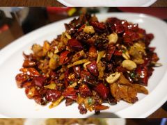 -肆海小川菜酒馆Wine Bistro (青年路店)