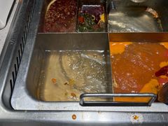 -海底捞火锅(宝龙广场夜宵主题店)