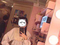 -LINE FRIENDS Garosu-gil Flagship Store