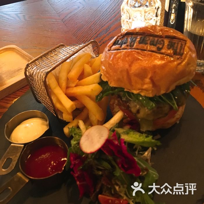 the green bistro 绿食集-招牌牛肉汉堡-菜-招牌牛肉汉堡图片-上海
