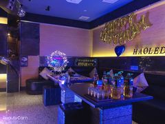 -好乐迪(张扬路八佰伴店)