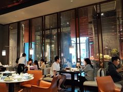 -蝴蝶里·粤菜·点心(滨江龙湖店)