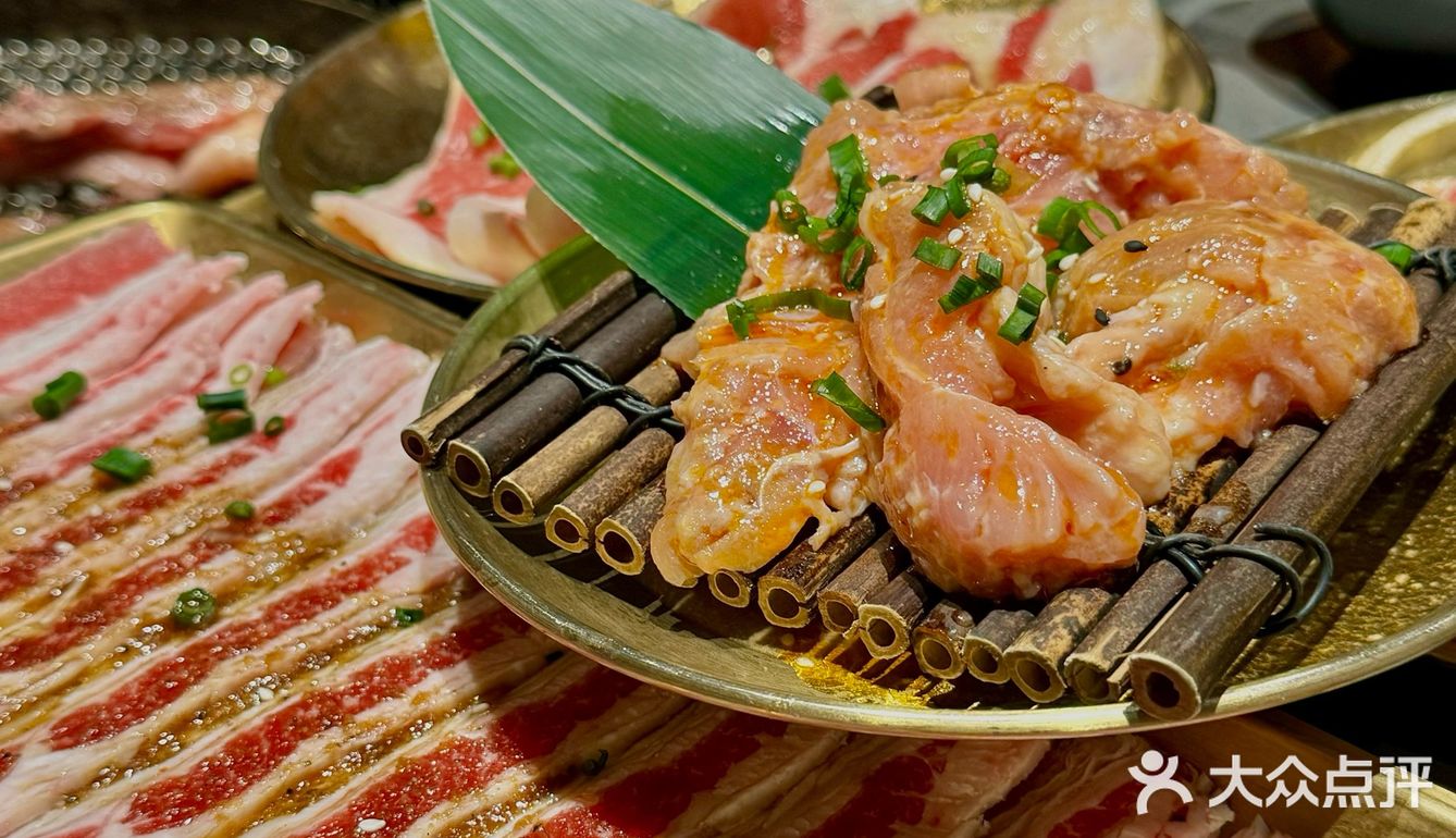 卿古烤肉双人餐，根本吃不完