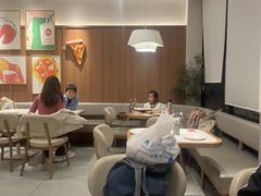 -必胜客(航头店)