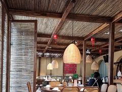 -二厨·吊桥小院·脆皮烧鸡公·本地农家菜(沿江西路店)