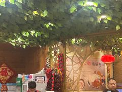 -袁小二大东北铁锅炖(吉祥村总部)