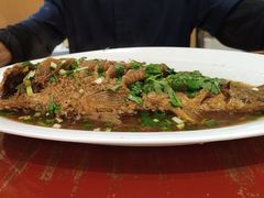 -梅利汴京烤鸭•开封豫菜地标店(东大街店)