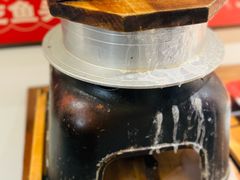 -魏铭鱼头捞饭(晋阳路店)