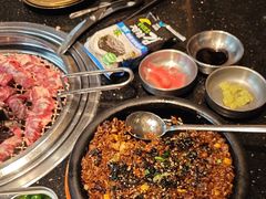 -韩烧牛中牛·甄选黑牛烤肉(黑金店)