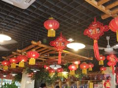 -靠山屯东北农家菜(八龙桥雅苑店)
