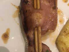 -飨食汇全日制餐厅·昆山皇冠假日酒店(九方店)
