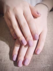 -逸日式美甲美睫工作室
