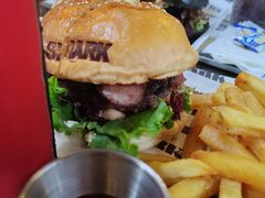 -shark burger·鲨鱼汉堡(交子大道店)
