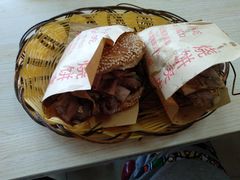 -洪峰浩老北京烧饼夹肉(角门路店)