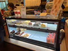 面包甜点陈列柜-Seesaw Coffee(上海国金中心店)