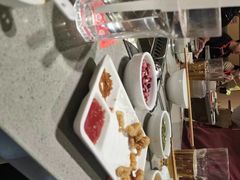 -海底捞火锅(宝龙广场夜宵主题店)