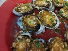 -小辣妹川味海鲜加工店(第一市场椰风巷店)