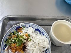 -高师傅特色米粉汤包(建设路店)
